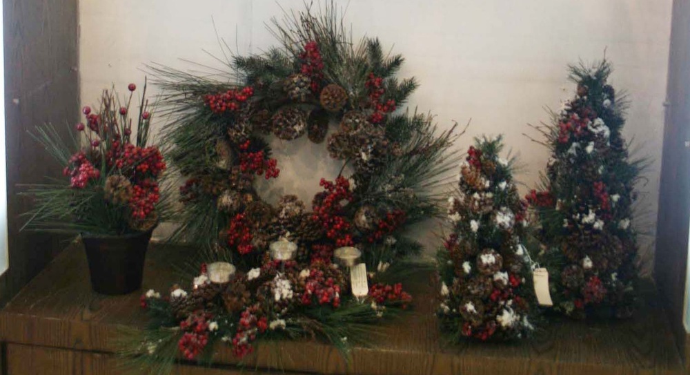 Other Material/Botanical table decor 