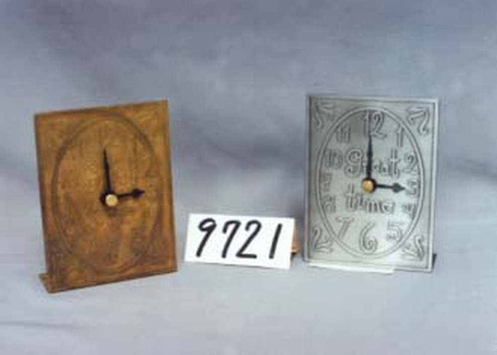 Other Material/Clock