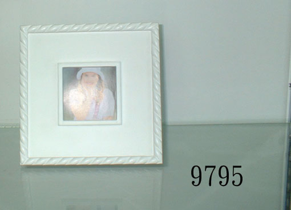 Other Material/Clock
