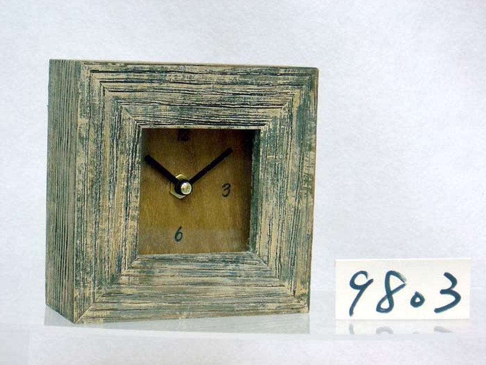 Other Material/Clock