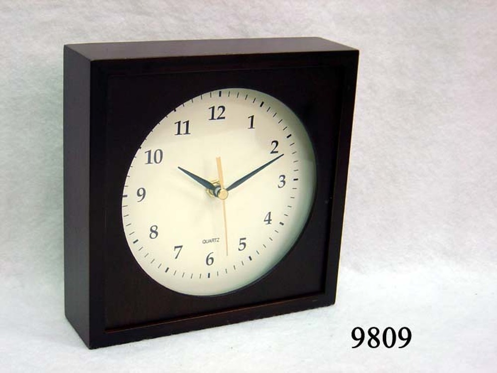 Other Material/Clock