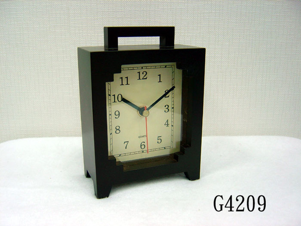 Other Material/Clock