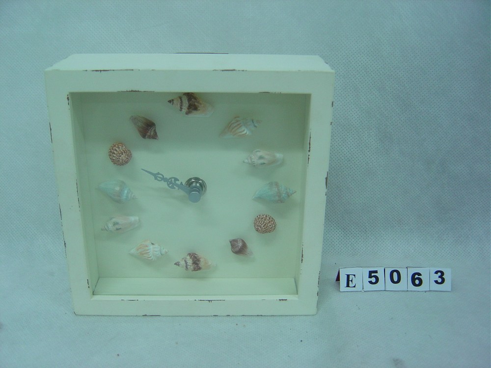 Other Material/Clock