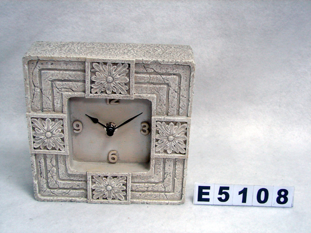 Other Material/Clock