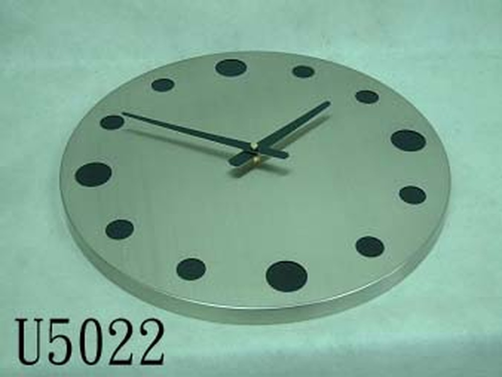 Other Material/Clock