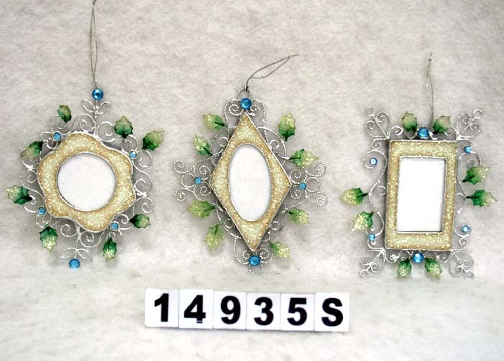 Other Material/Frame ornament
