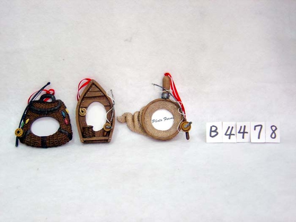 Other Material/Frame ornament
