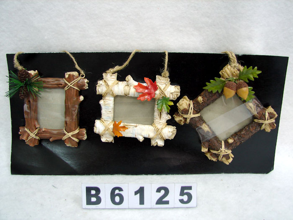 Other Material/Frame ornament