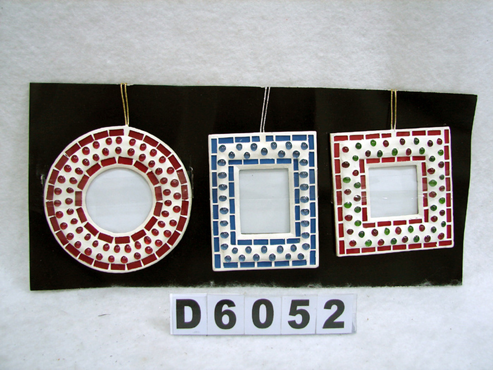 Other Material/Frame ornament