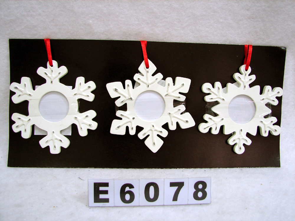 Other Material/Frame ornament