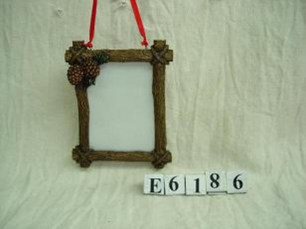 Other Material/Frame ornament