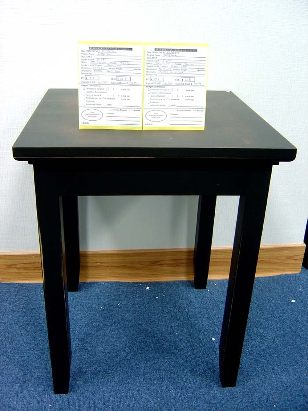 Other Material/Side table