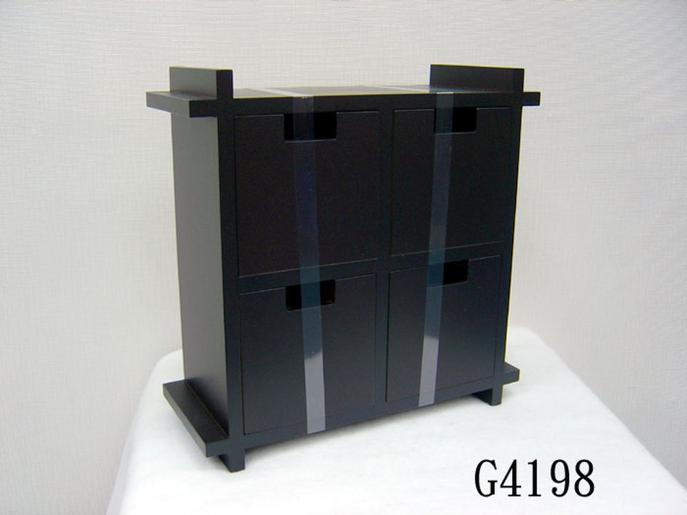 Other Material/Side table