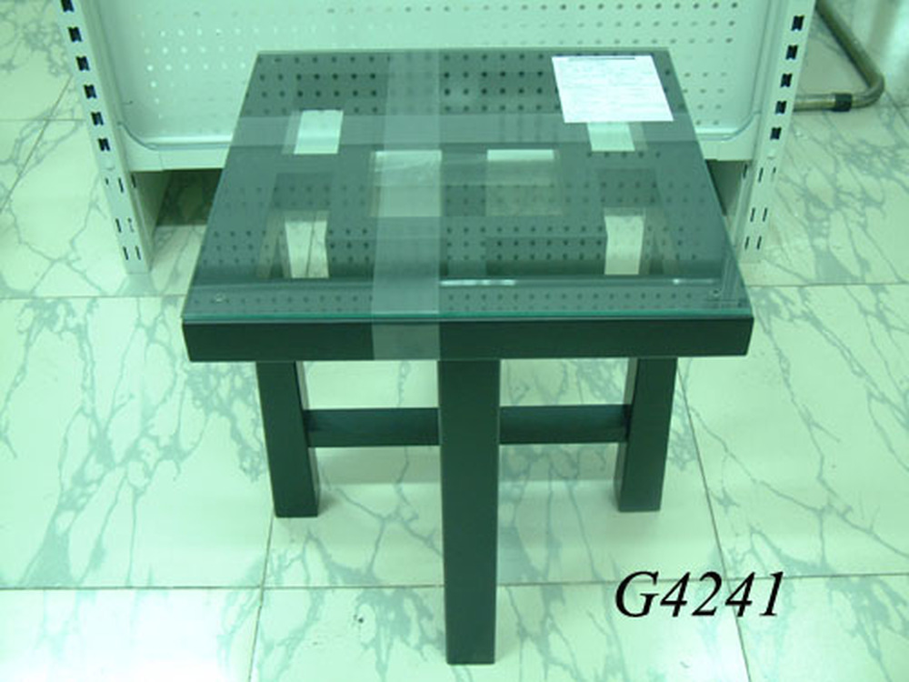 Other Material/Side table