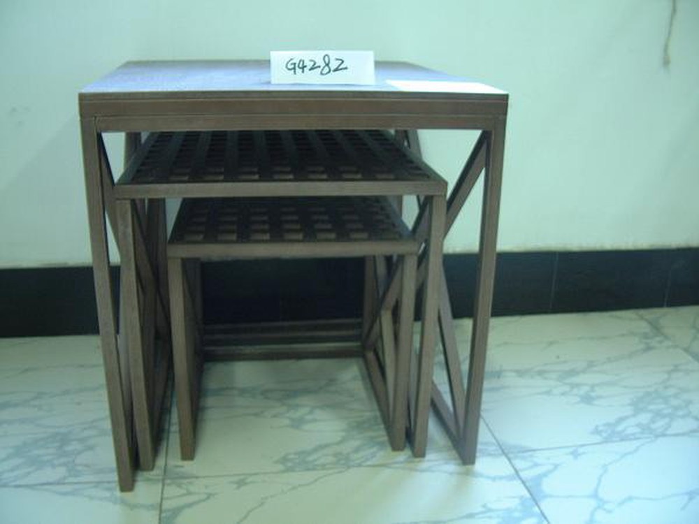 Other Material/Side table