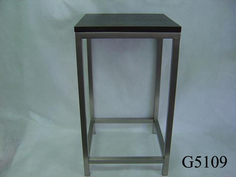Other Material/Side table