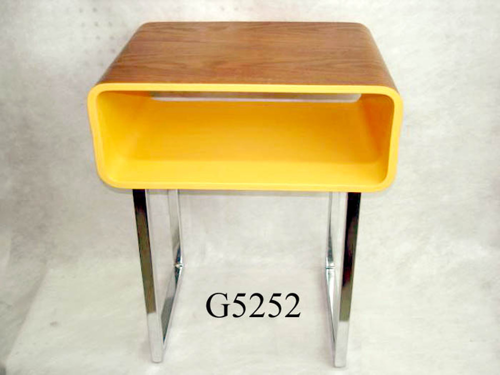 Other Material/Side table