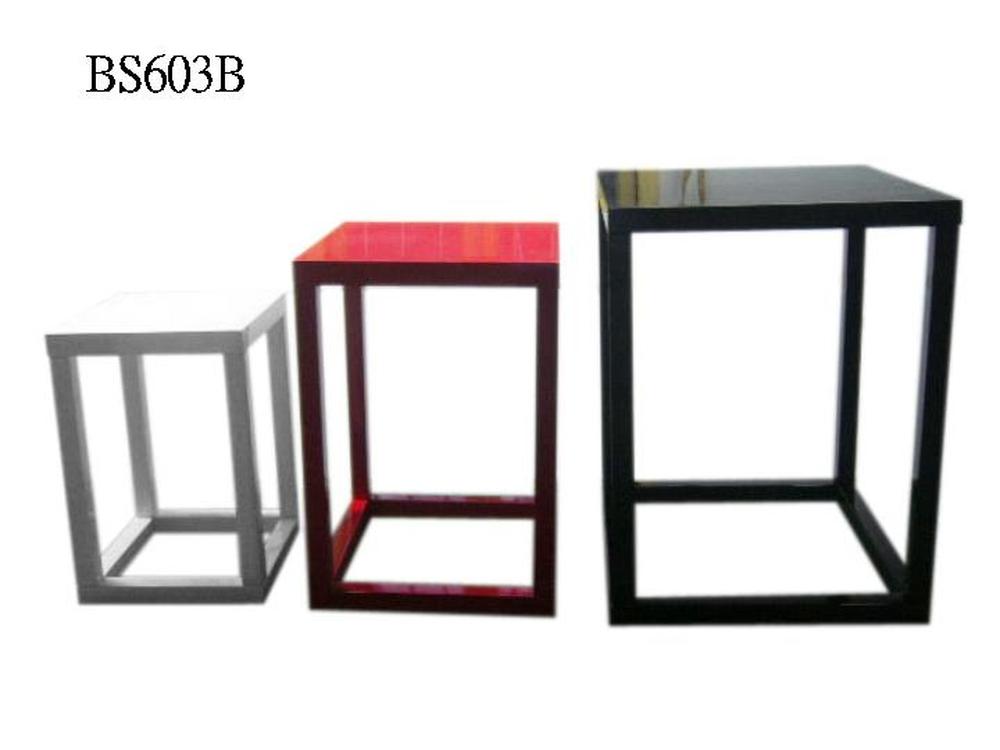 Other Material/Side table