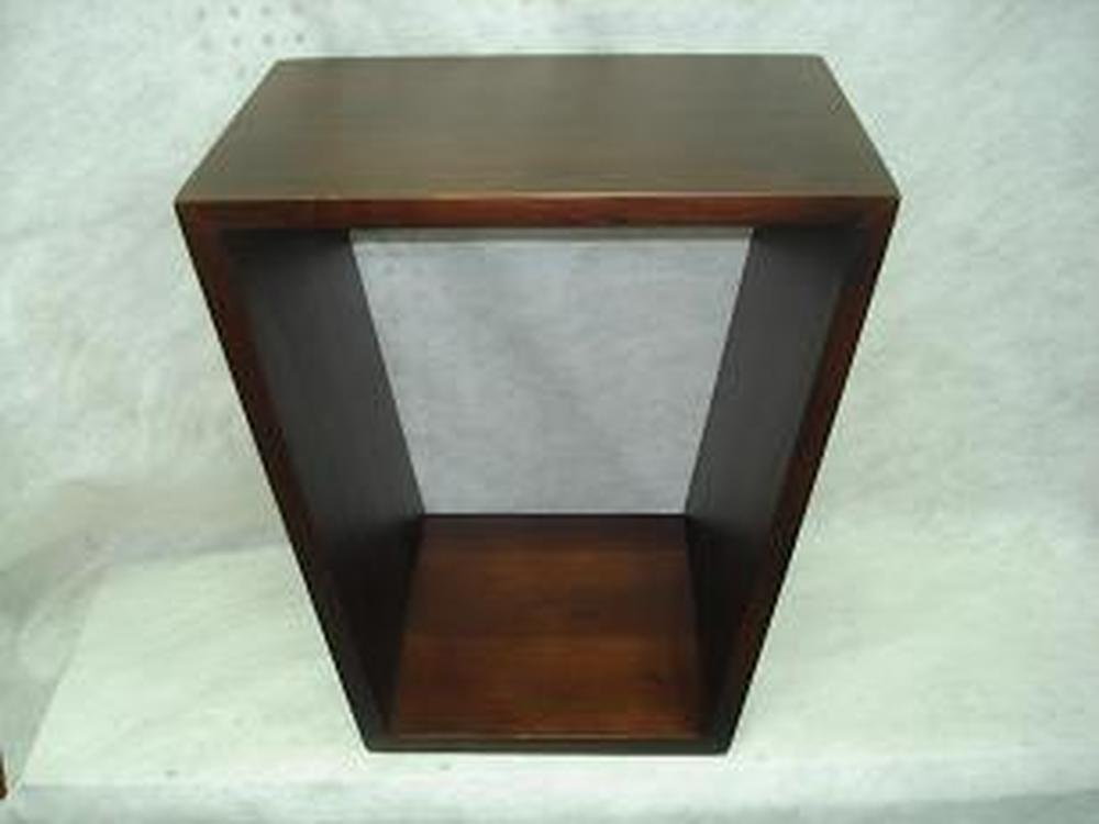 Other Material/Side table