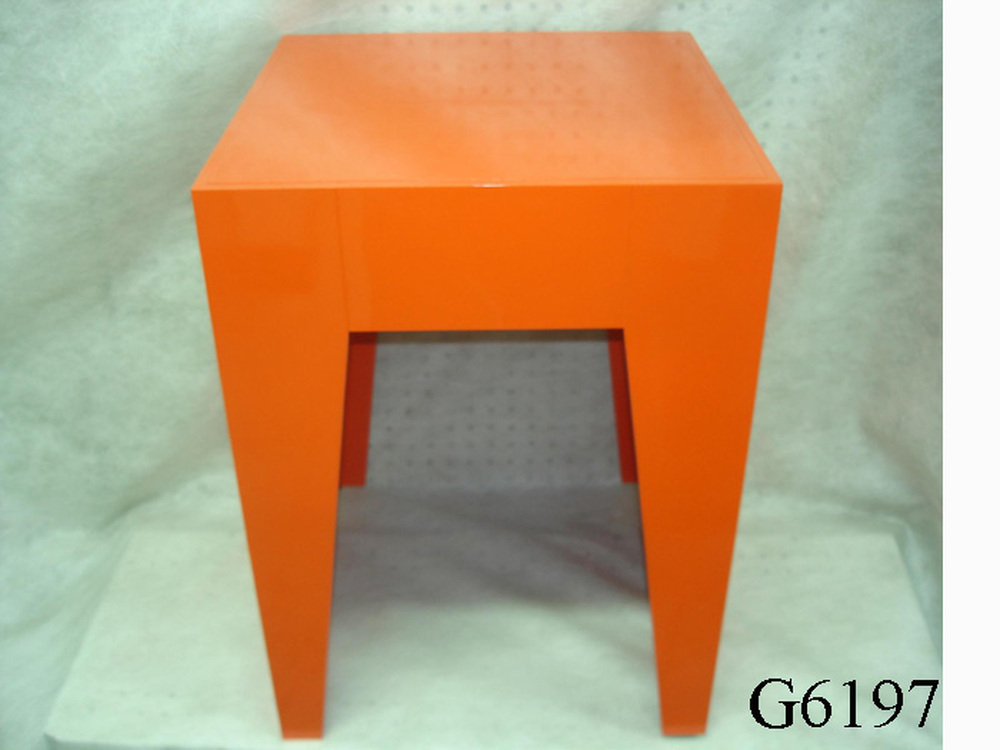 Other Material/Side table