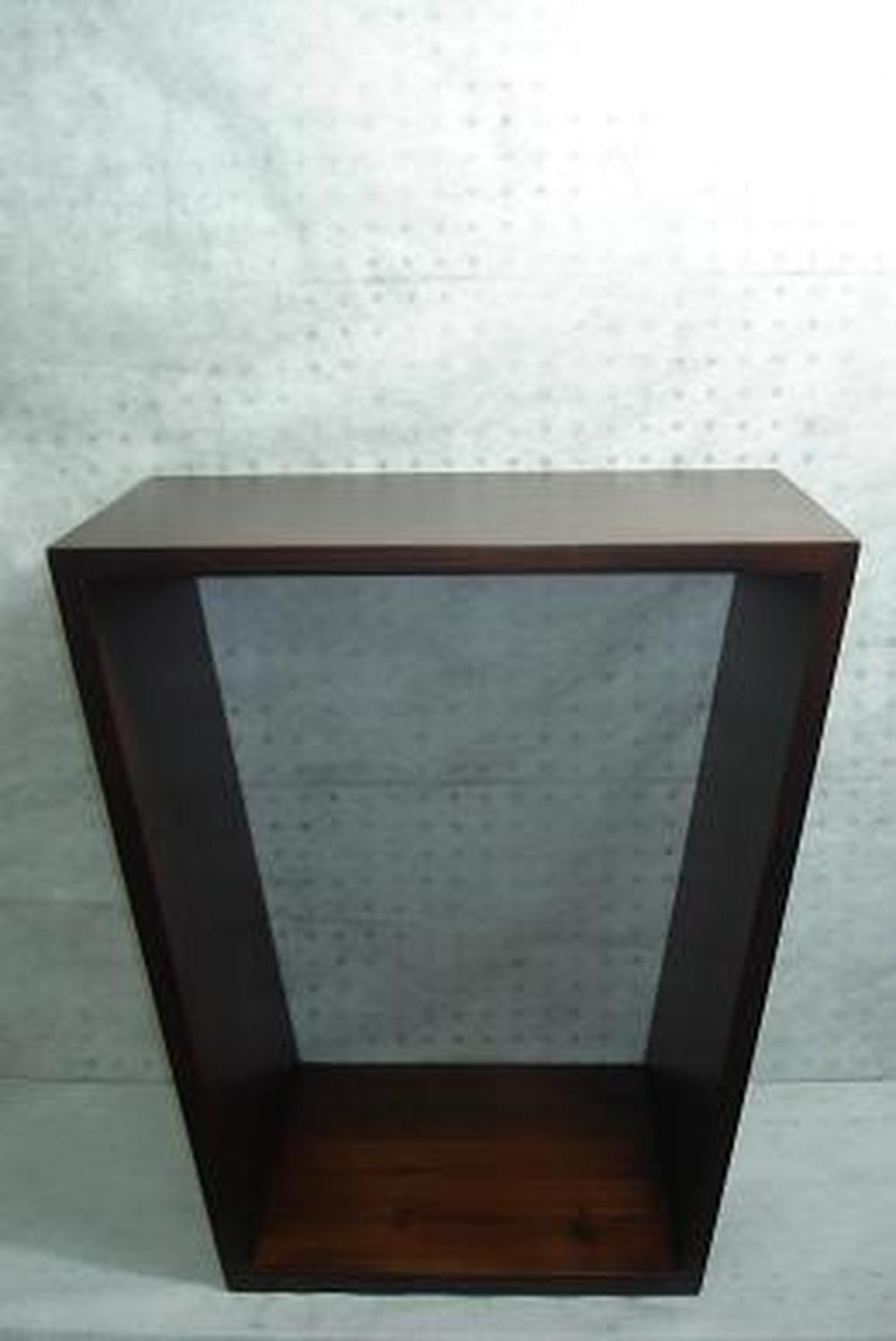 Other Material/Side table