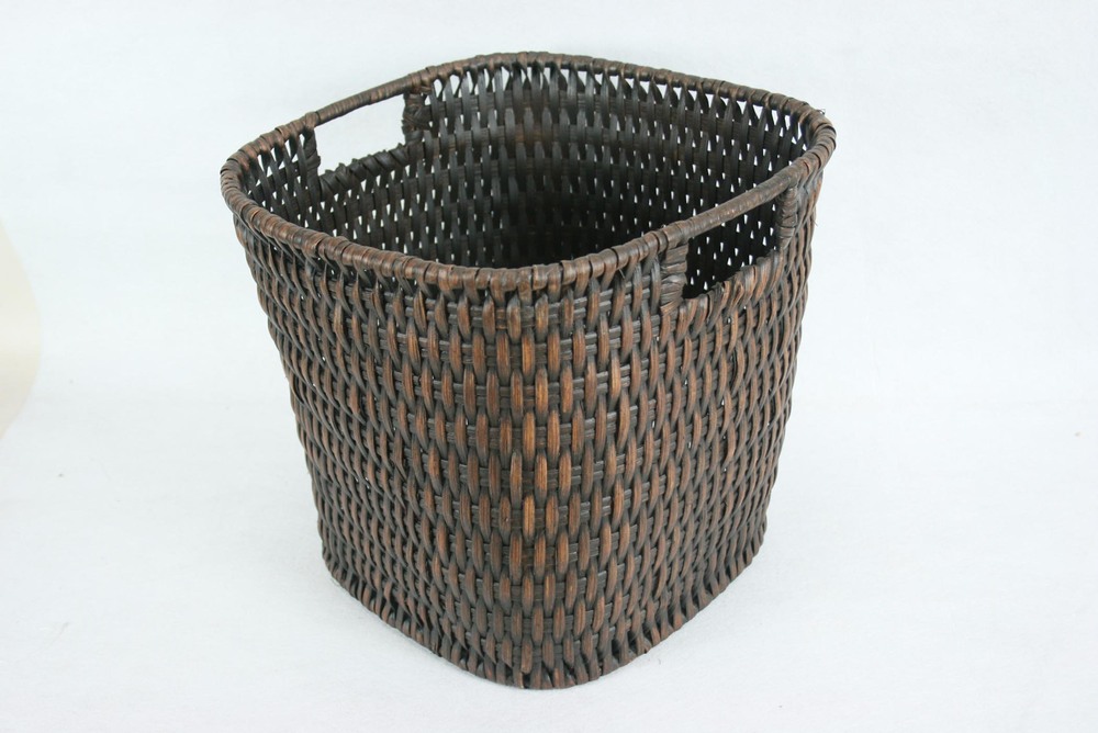 Other Material/Storage basket 