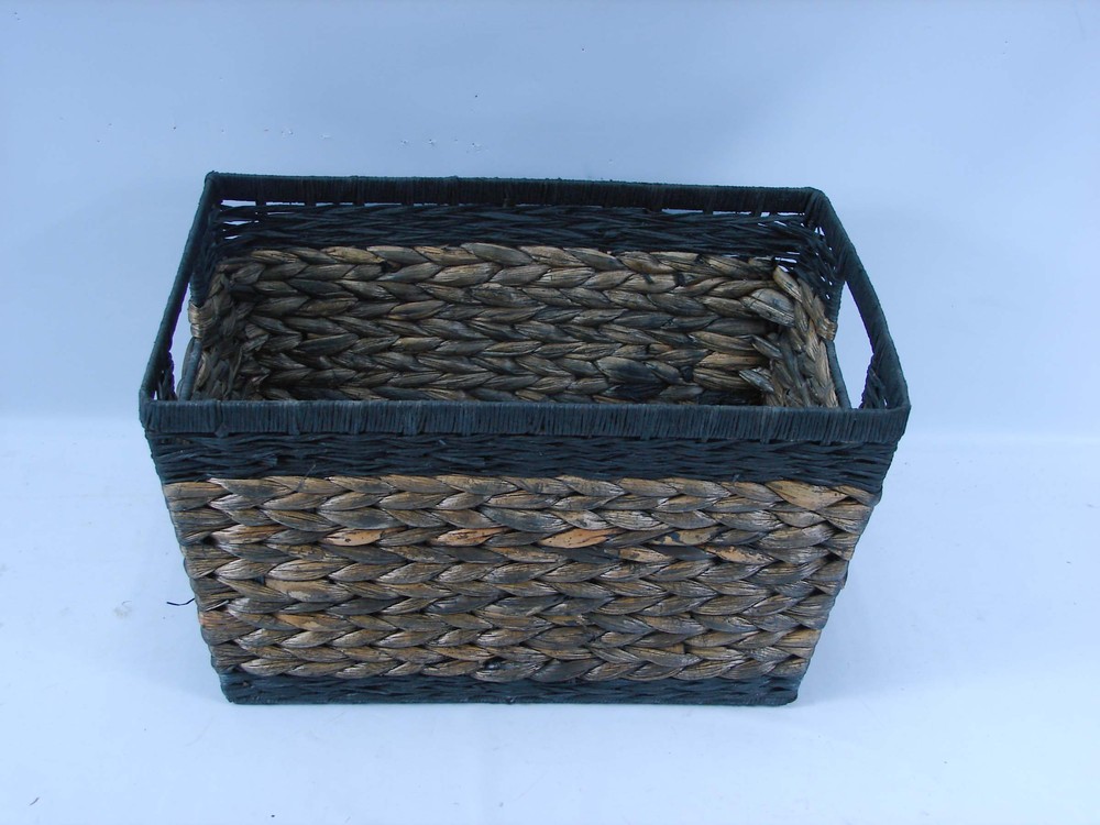 Other Material/Storage basket 