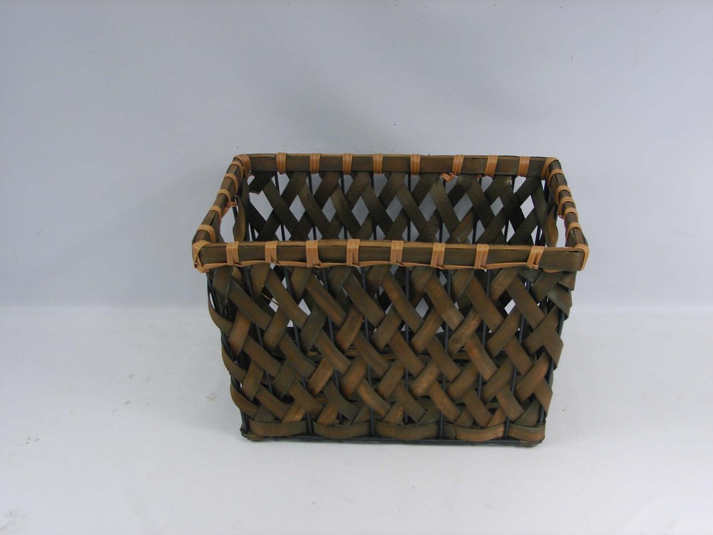 Other Material/Storage basket 