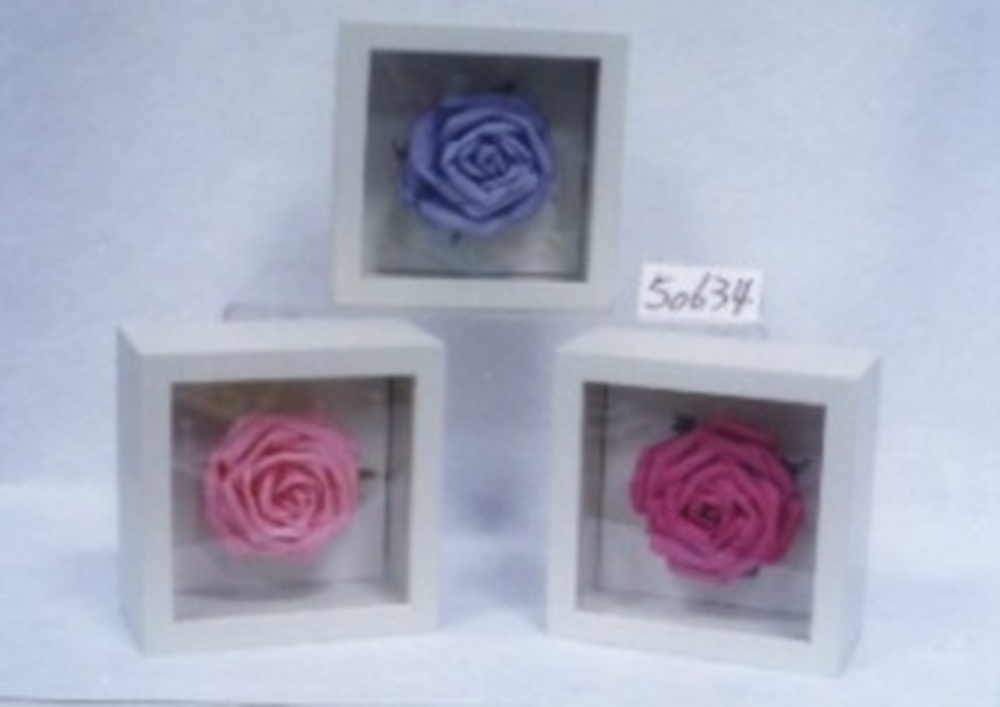 Other Material/Table Decor 
