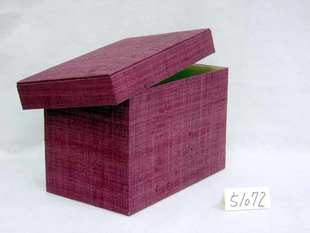 Other Material/Table Decor 