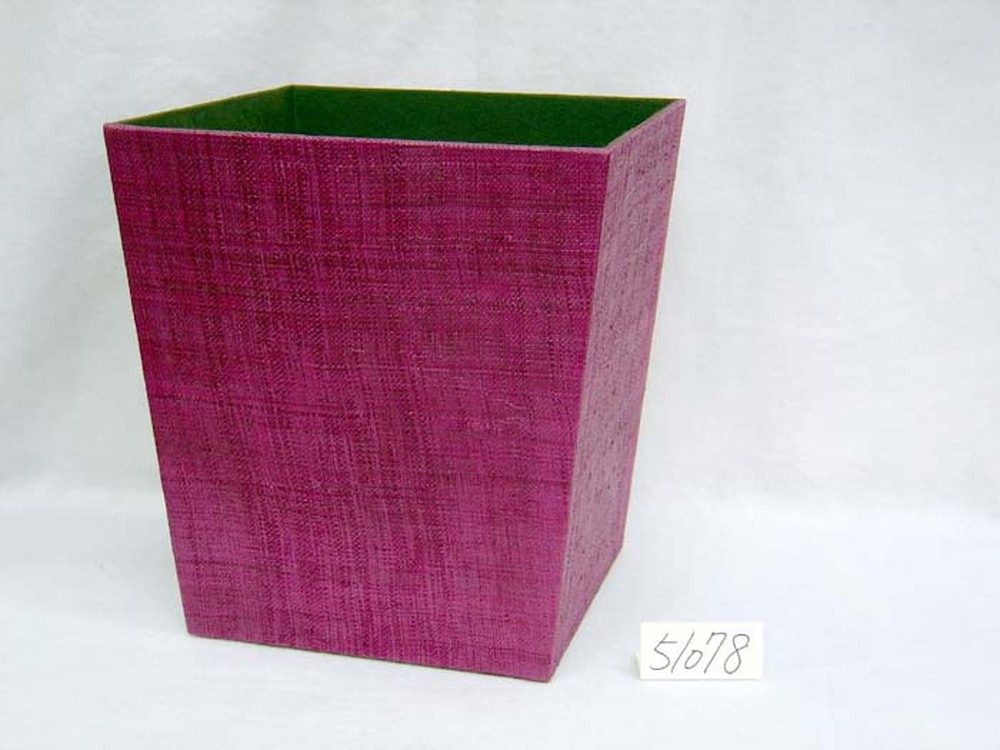 Other Material/Table Decor 
