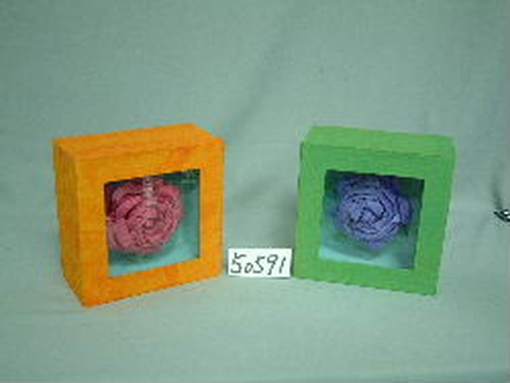Other Material/Table Decor 