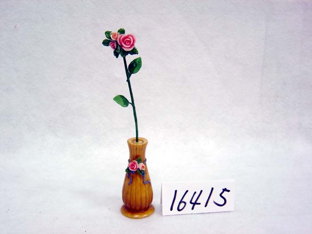 Other Material/Table Decor 