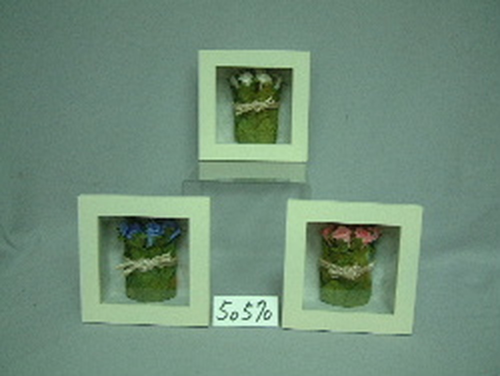 Other Material/Table Decor 