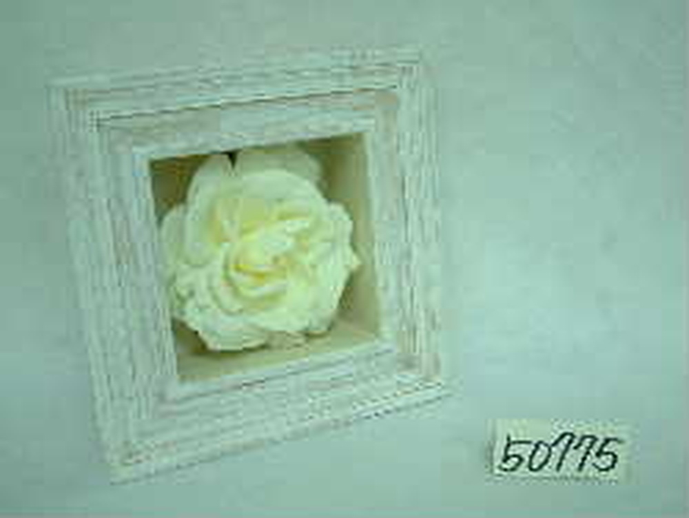 Other Material/Table Decor 