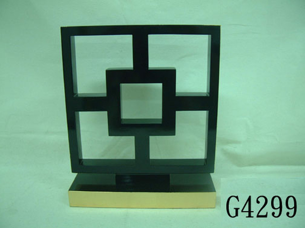 Other Material/Table Decor 