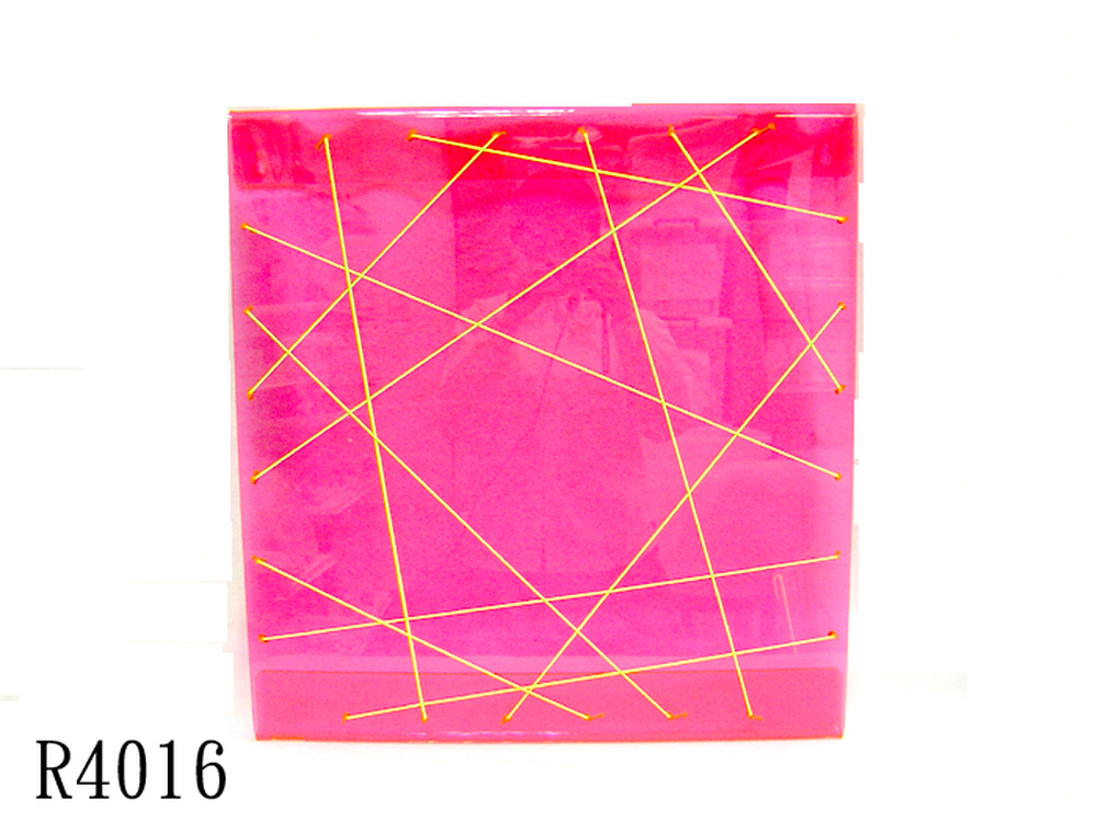Other Material/Table Decor 