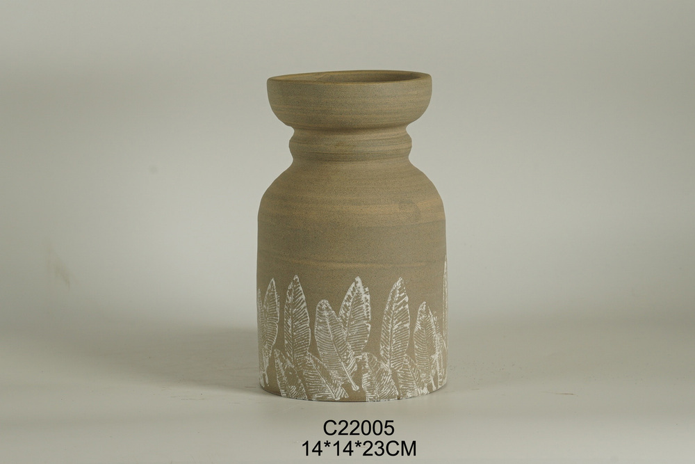 CANDLE HOLDER