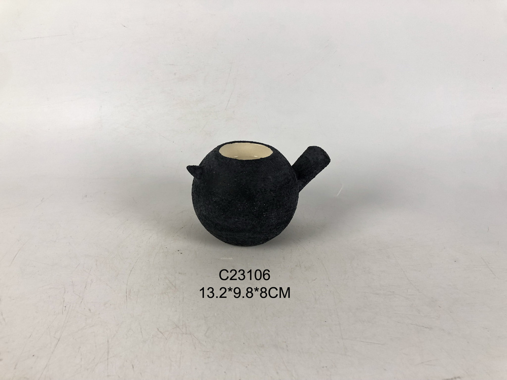 CANDLE HOLDER