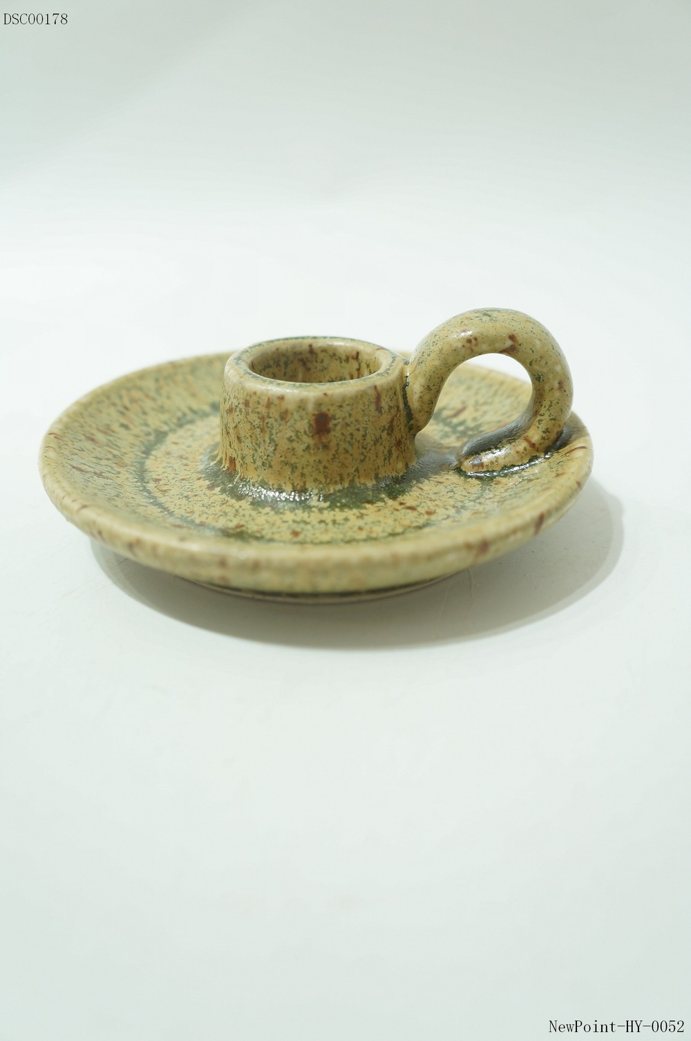 CANDLE HOLDER
