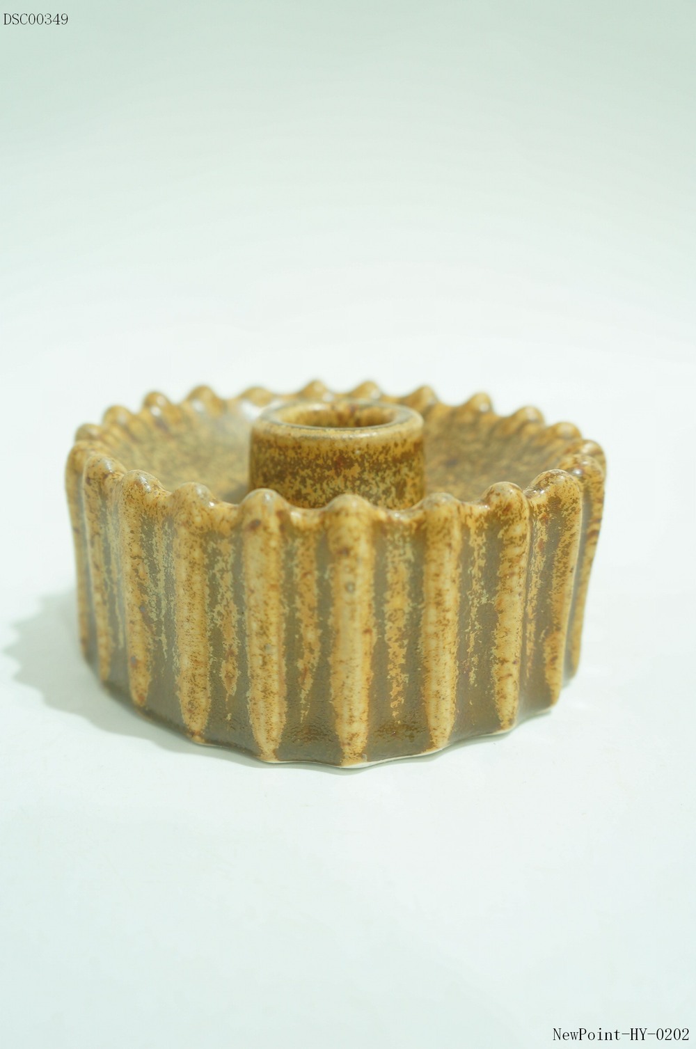 CANDLE HOLDER