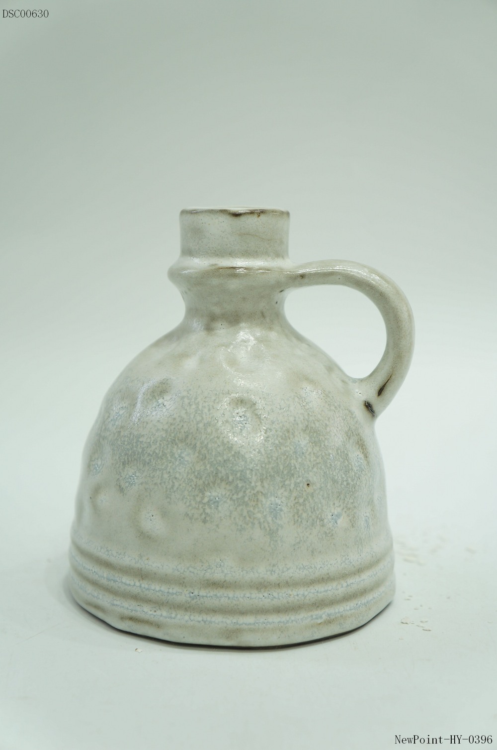 CANDLE HOLDER