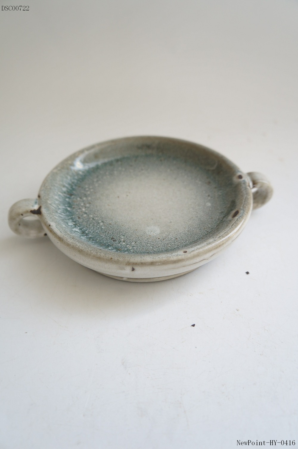 CANDLE HOLDER
