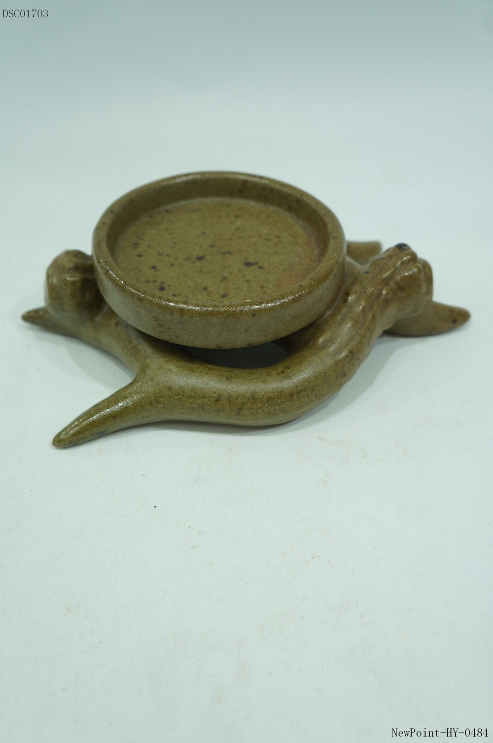 CANDLE HOLDER