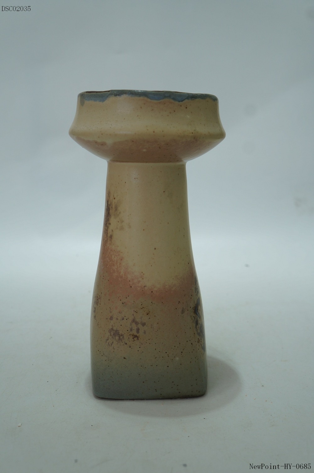 CANDLE HOLDER