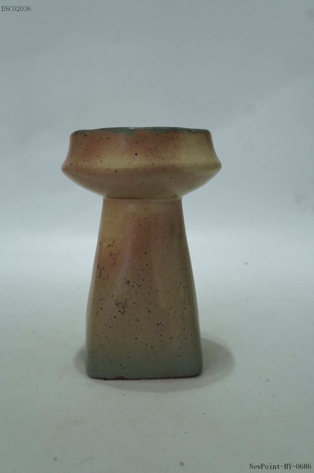 CANDLE HOLDER