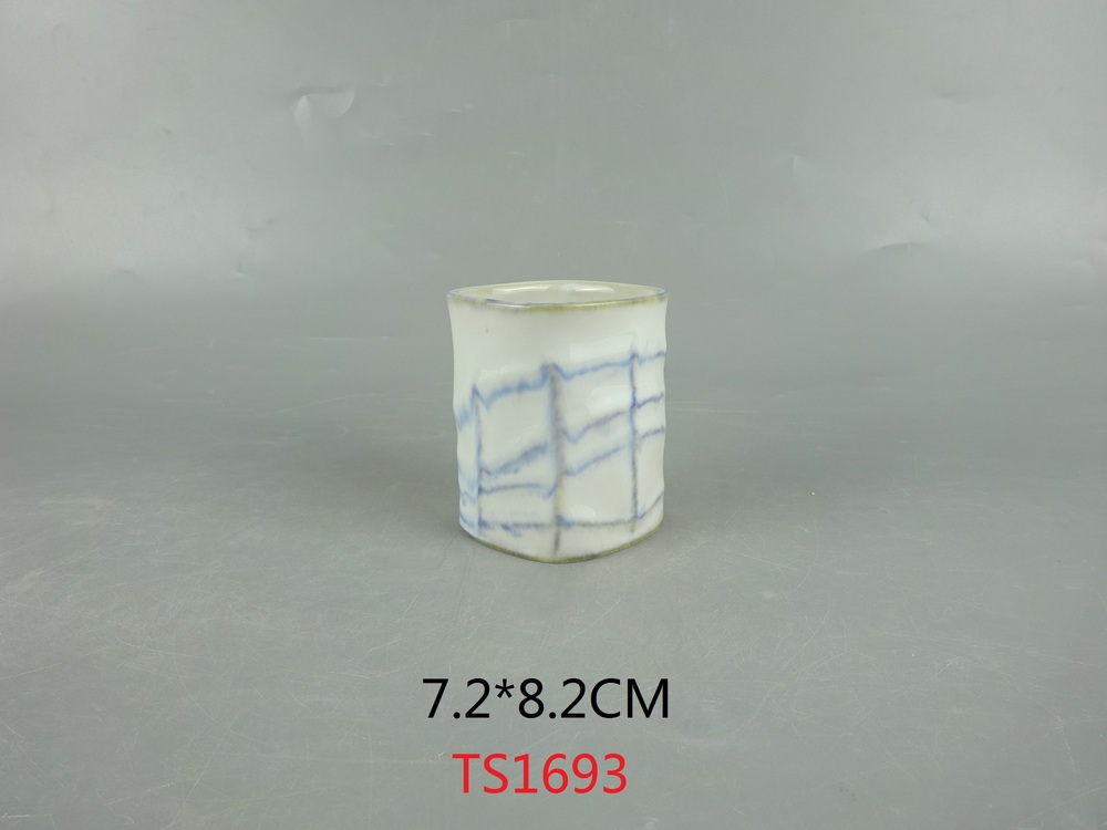 CUP