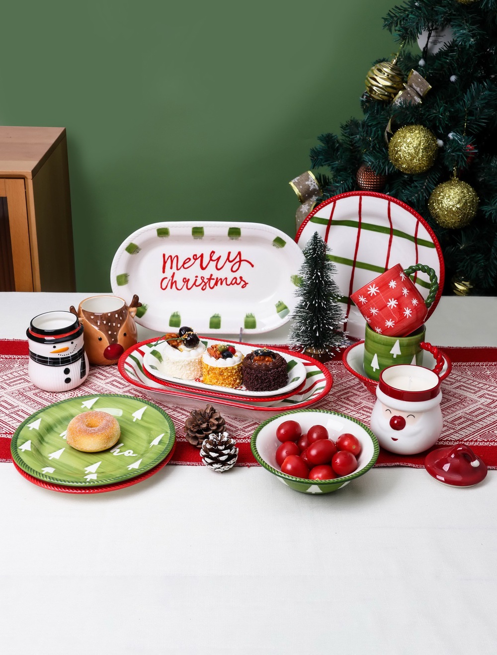Dinnerware set