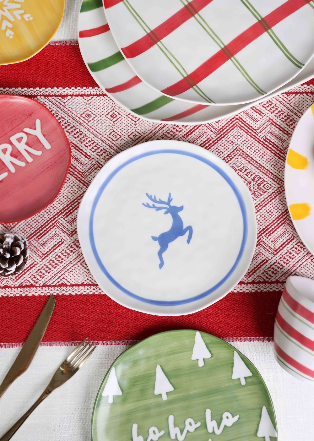 Dinnerware set