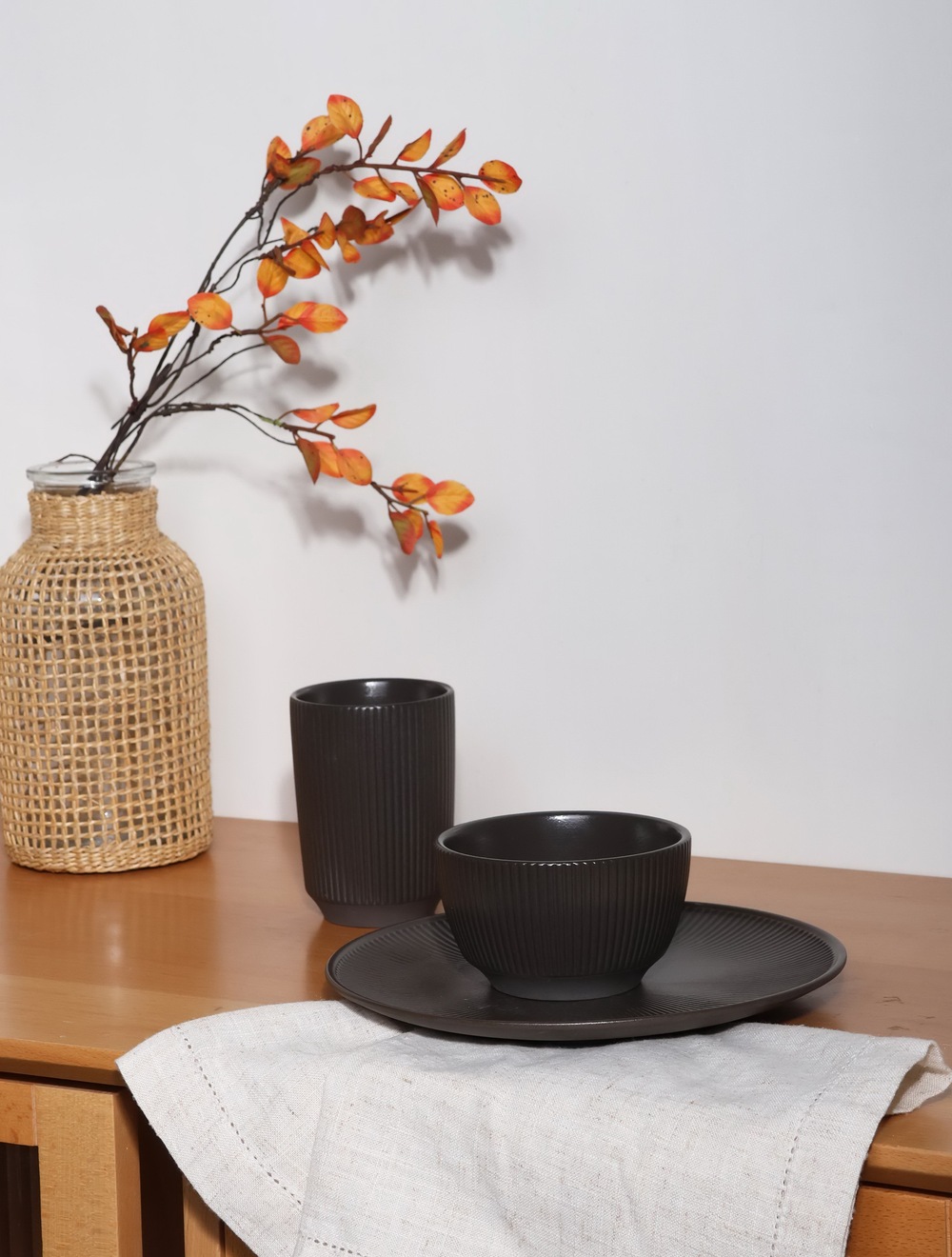 Dinnerware set
